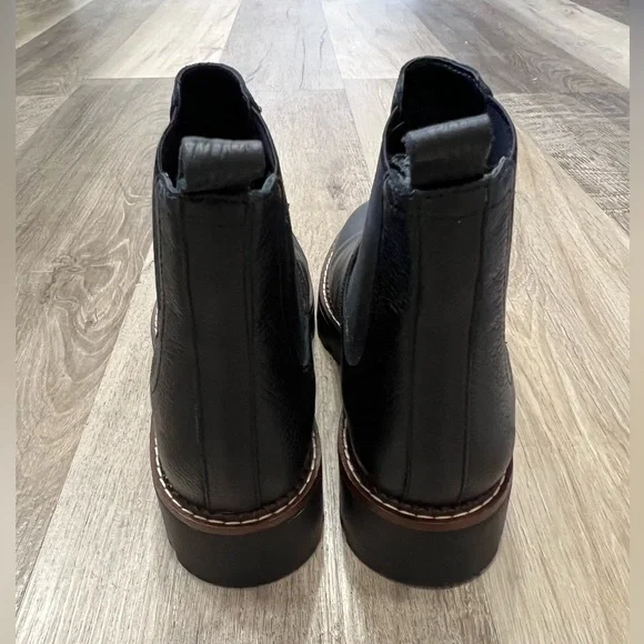 Caslon Miller Chelsea Boots Black Pull On Size 6.5 - Picture 5 of 11
